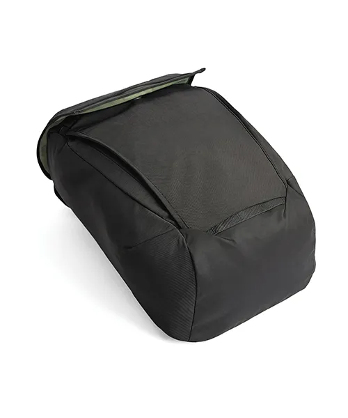 Ranica-thule-20l rb320566 4 Thule Paramount 20л с предна еластична лента за закрепване на каска